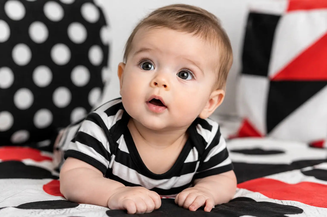 Best Toys for Early Focus: A Baby-by-Baby Guide